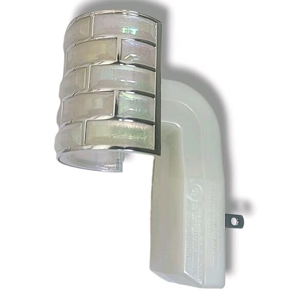 Bath & Body Works Wallflower Diffuser Plug-in Light-up iridescent Brick pattern - Picture 7 of 8